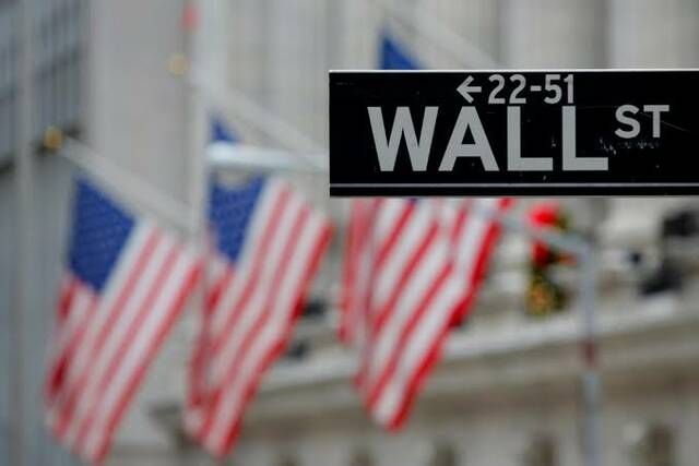 ارتفاع الأسهم الأمريكية إثر صعود مبيعات التجزئة