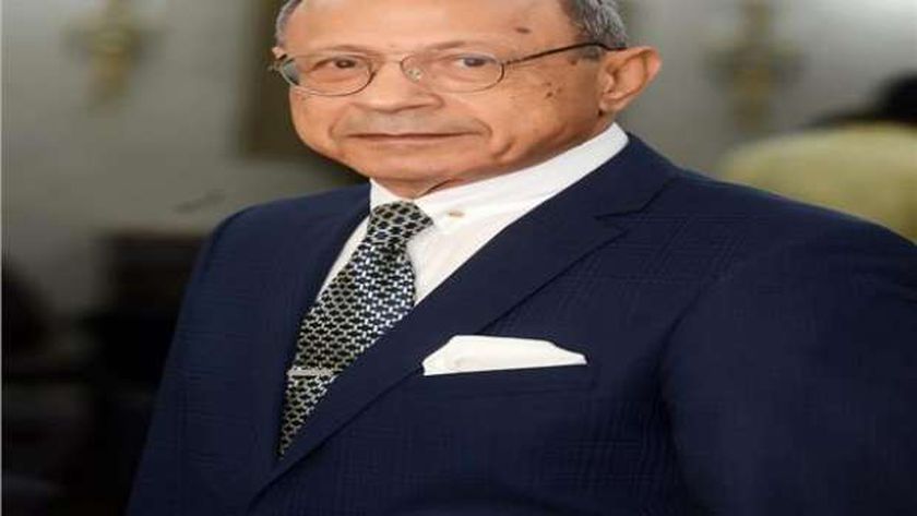 وفاة اللواء رؤوف السيد رئيس حزب الحركة الوطنية