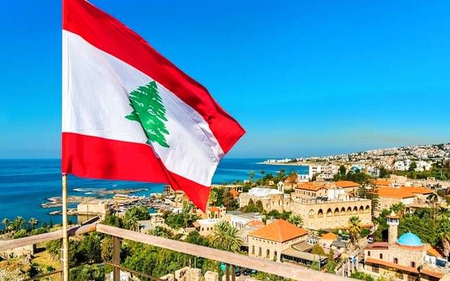 وزير الاقتصاد اللبناني: نحن على شفير الهاوية.. والحرب قضت على آمال النمو