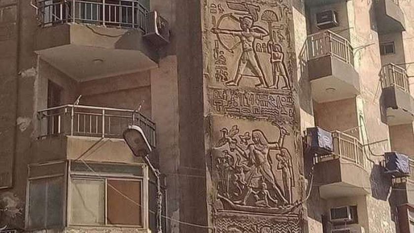 «عليها رسومات فرعونية».. عمارة في المعادي تثير دهشة رواد مواقع التواصل