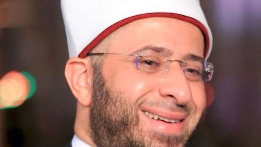 وزير الأوقاف ينعى شقيقة الدكتور أحمد عمر هاشم عضو هيئة كبار العلماء