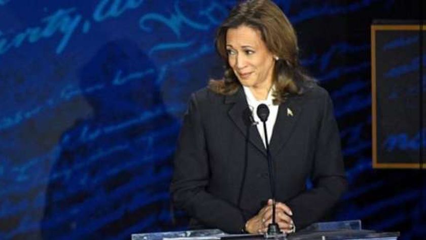 والز: هاريس عملت على وقف انتشار الأسلحة بالمجتمعات الأمريكية