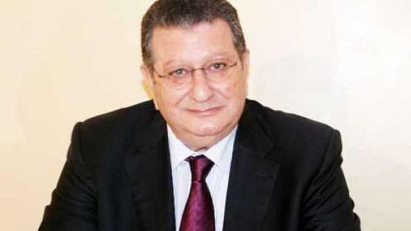 حزب المؤتمر يختار عمر صميدة رئيسا للهيئة البرلمانية بمجلس الشيوخ