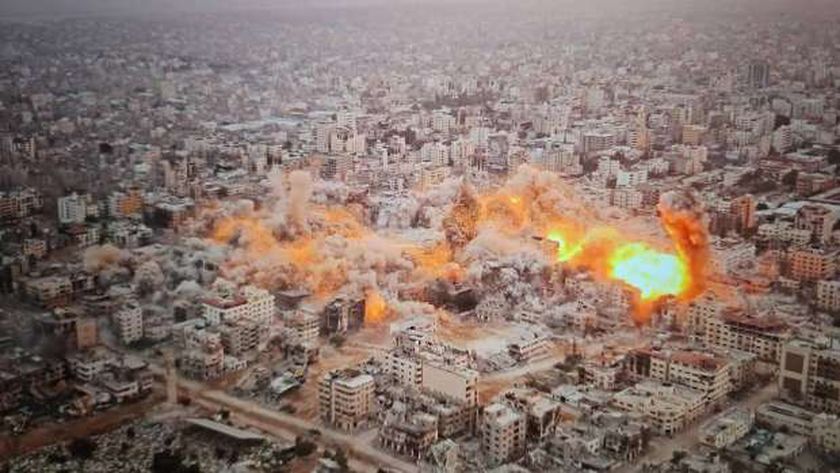 الاحتلال الإسرائيلي يطالب الطواقم الطبية بإخلاء مستشفيات شمال غزة