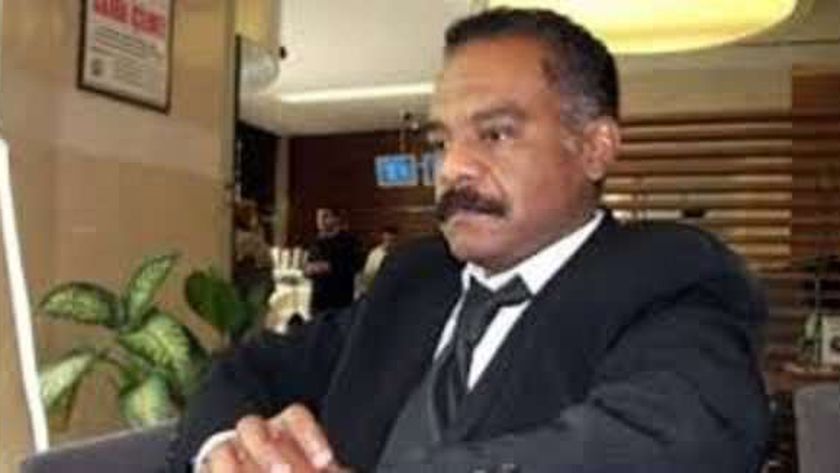 من هو الفنان حمدي الرملي بعد إصابته بتليف بالكبد؟.. دخل مجال الفن في التسعينات