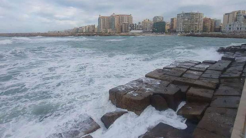 حالة الطقس غدا.. نشاط للرياح وبارد ليلا