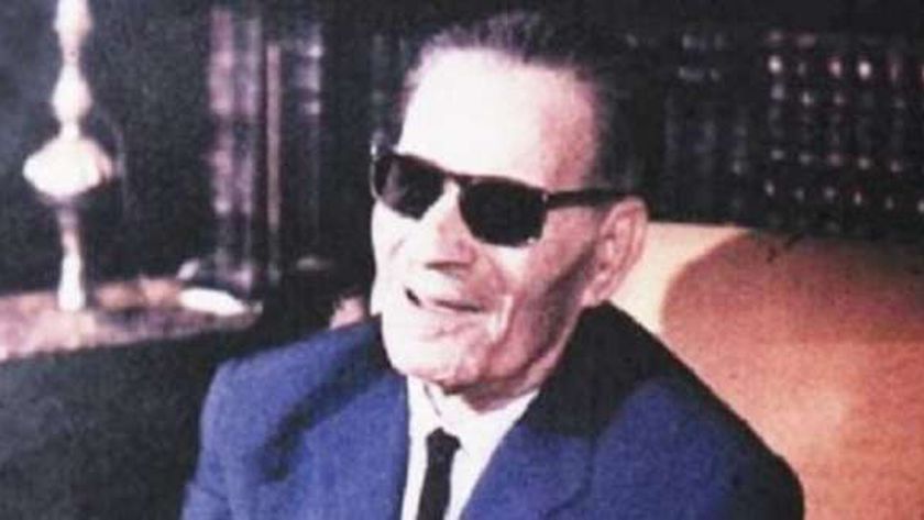 ذكرى وفاة عميد الأدب العربي.. اعرف رأي طه حسين في دور فاتن حمامة بأحد أعماله