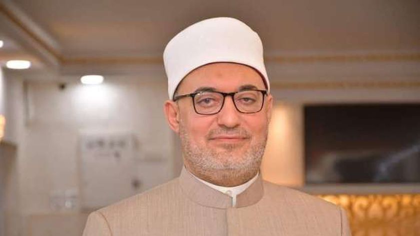 مفتي الجمهورية يهنئ أمل عمار لتعيينها رئيسا للمجلس القومي للمرأة