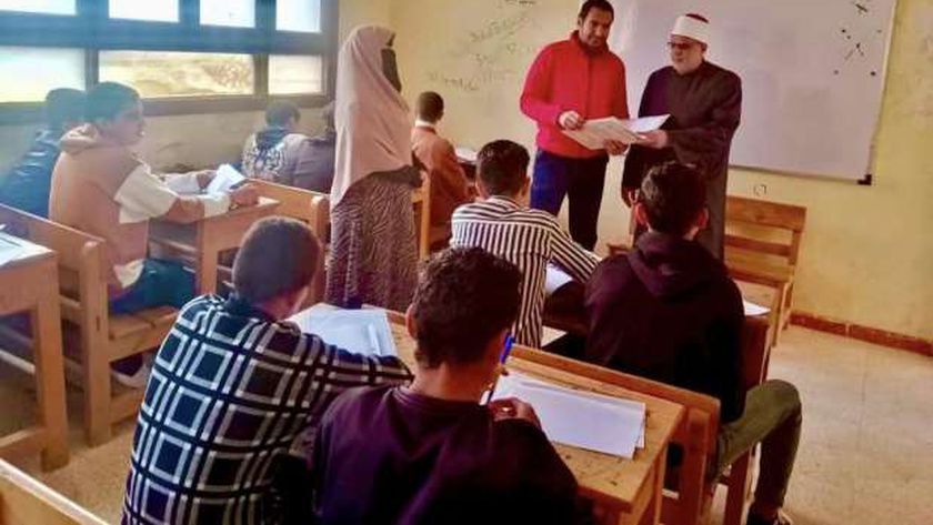 تقييمات الأسبوع التاسع للصف الثاني الثانوي.. اعرف موعد امتحانات شهر نوفمبر