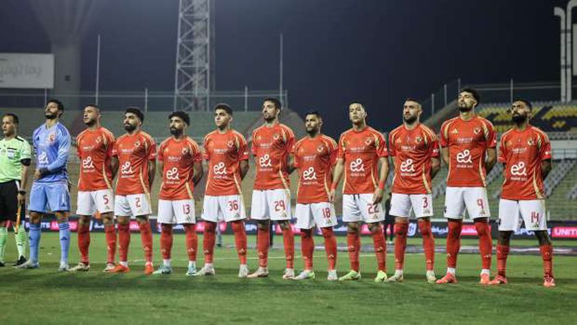 إغراءات أوروبا وعروض الخليج للتعاقد مع 5 نجوم في الأهلي.. والإدارة تحسم الرد