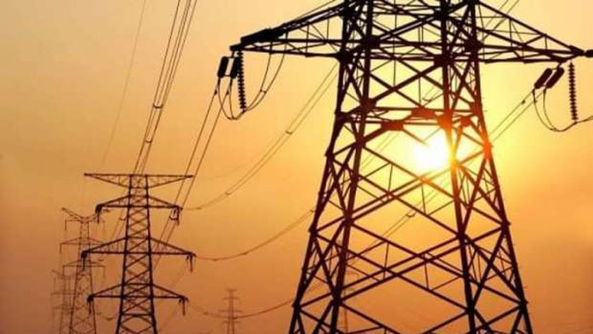 قطع الكهرباء عن بعض المناطق في السويس غدا للصيانة