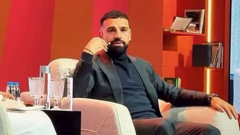 رد فعل غريب من محمد صلاح بعد اختياره أفضل لاعب في الدوري الإنجليزي