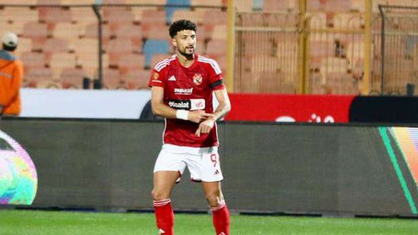 ألم حاد عند الوقوف والحركة.. أعراض إصابة وسام أبو علي