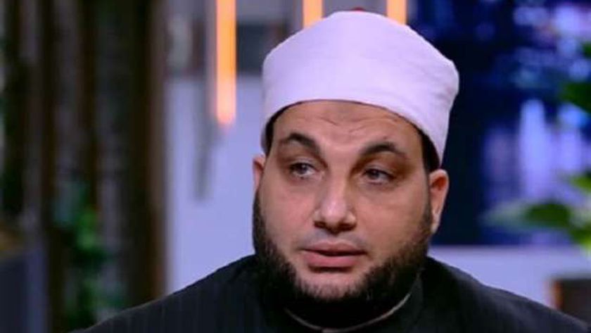 صلاة تشهدها الملائكة وتركها يحبط الأعمال.. ثوابها عظيم