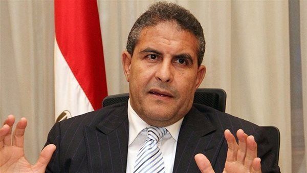 طاهر أبو زيد يكشف موقفه من منافسة الخطيب على "رئاسة الأهلي" وأزمة إمام عاشور