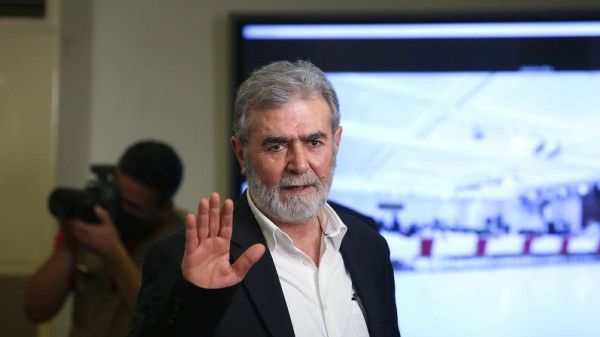 الجهاد: وفد من الحركة برئاسة النخالة يصل القاهرة لمناقشة مستجدات صفقة الأسرى
