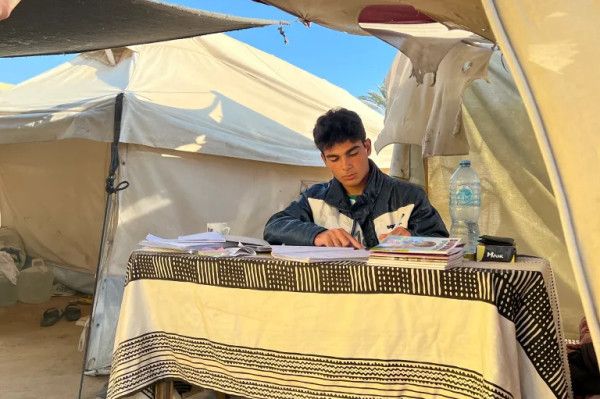 "التعليم" تصدر تنويهاً مهماً لطلبة الصف الحادي عشر في قطاع غزة