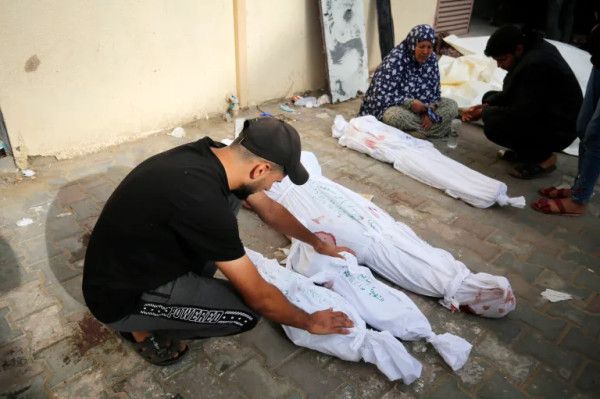 الصحة بغزة: الاحتلال يرتكب خمسة مجازر خلال 24 ساعة في القطاع