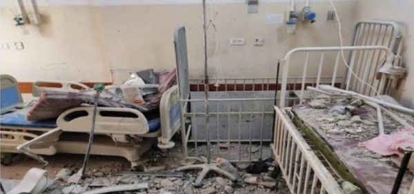 عدوان إسرائيلي متواصل على مستشفى كمال عدوان: انقطاع للكهرباء وأضرار بقسم العناية المركزة