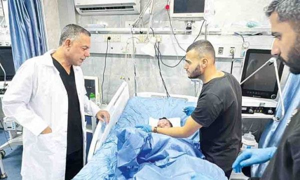 أبو صفية: نتعامل مع إصابات بحاجة لتدخل جراحي وسط القصف المتواصل للمشفى