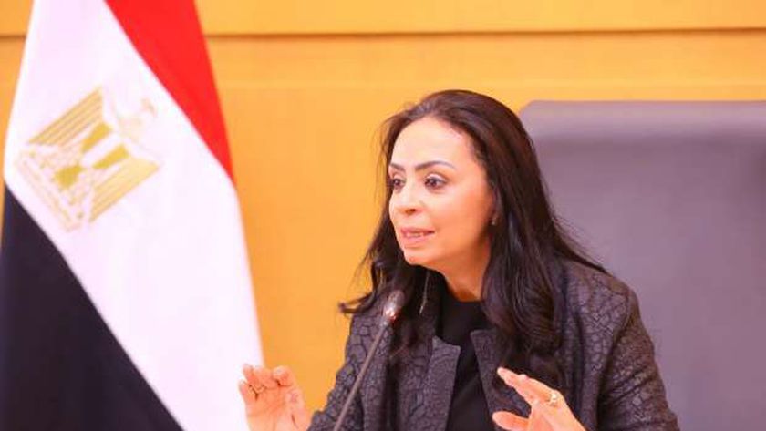 أنشطة صندوق مكافحة الإدمان في أسبوع.. تصنيع ملابس جاهزة وتوعية ألف طالب