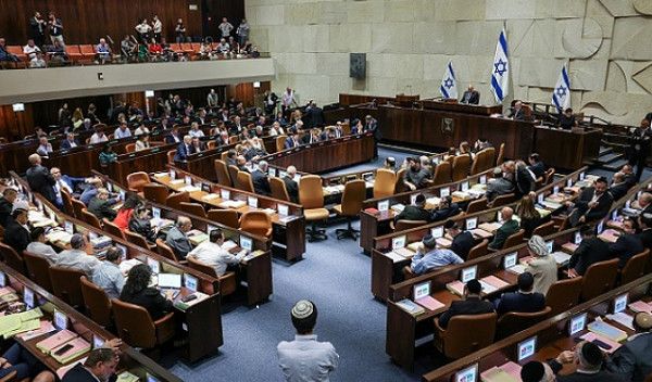 تمديد حالة الطوارئ في إسرائيل لعام آخر