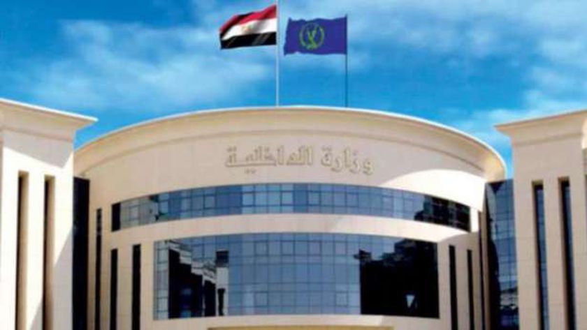 «الداخلية» تعلن عدة نصائح للقيادة الآمنة في الشبورة