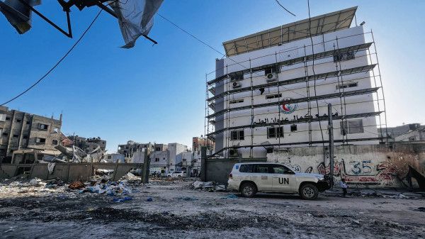 حماس تدحض مزاعم الاحتلال بوجود مقاومين ووسائل قتالية في مستشفى كمال عدوان