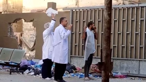البرش: مدير مستشفى كمال عدوان تعرض لضرب عنيف من الاحتلال قبل اعتقاله