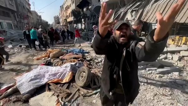 محاصرون في بيت حانون يوجّهون نداء استغاثة لإنقاذهم من الموت قصفاً وجوعاً