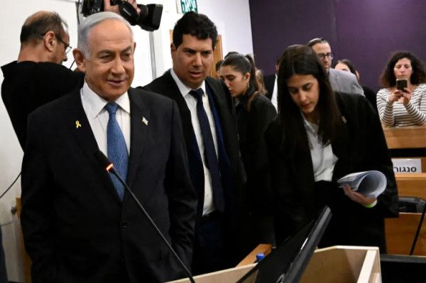 المحكمة المركزية توافق على إلغاء شهادة نتنياهو هذا الأسبوع بسبب حالته الصحية