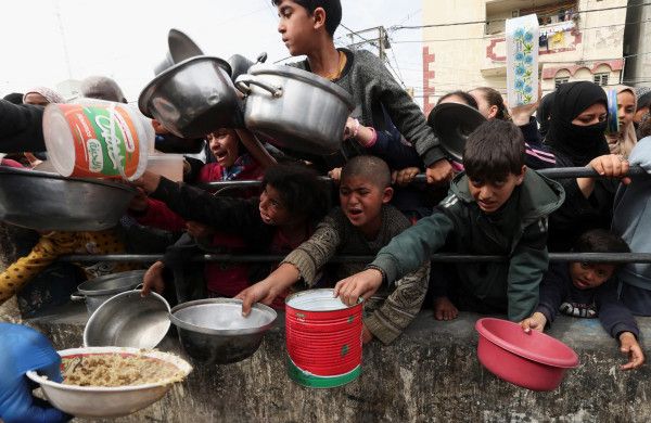 "أكشن ايد": 77% من المواطنين بغزة لا يحصلون على حاجتهم من المواد الإغاثية