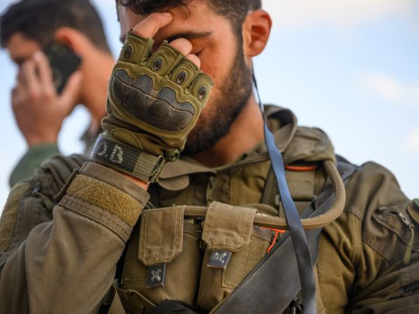 جيش الاحتلال يحذر جنوده المتواجدين بالخارج من الاعتقال بسبب حرب غزة