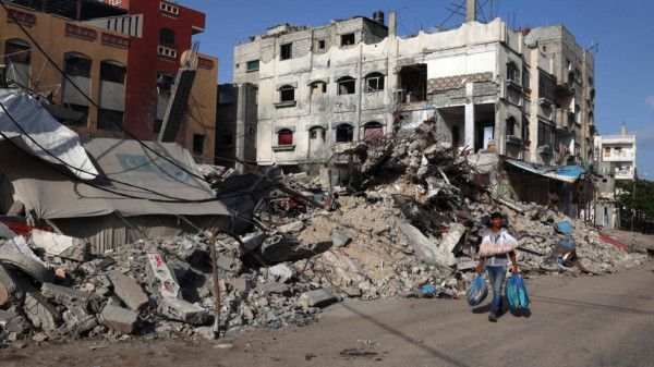صحيفة: إسرائيل ستتسلم قائمة الأسرى الأحياء ونقاش تفصيلي خاص بمعبر رفح