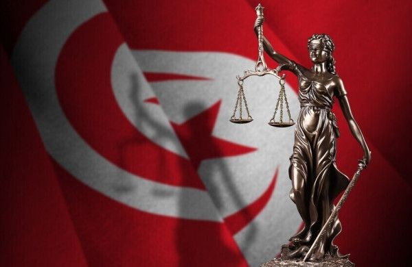 تونس:أحكام بالسجن بحق وزير أسبق وعدد من المسؤولين في قضية فساد