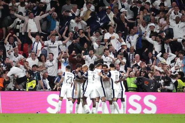 توتنهام يتوّج بطلاً للدوري الأوروبي على حساب مانشستر يونايتد