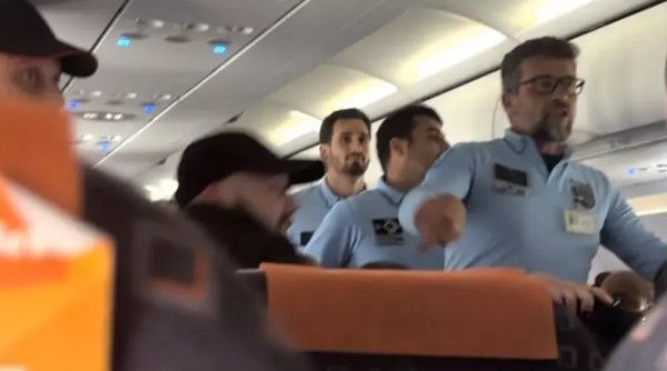 هبوط اضطراري لطائرة بريطانية بسبب "حفلة توديع عزوبية" على متنها