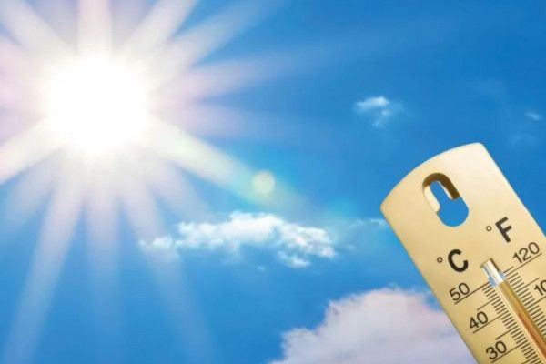 الطقس: أجواء حارة في معظم المناطق