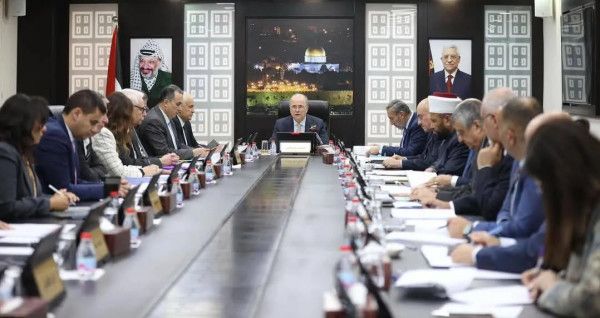مجلس الوزراء يُطمئن بتوفر السلع الأساسية وإجراءات ضبط الأسواق