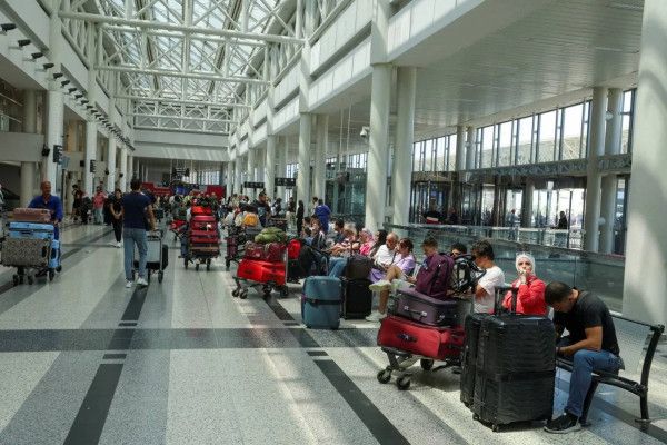 دول عربية تبدأ إجلاء مواطنيها من إيران عقب التصعيد الإسرائيلي