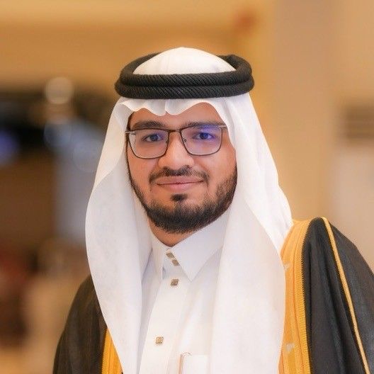 بين القرار والشعور