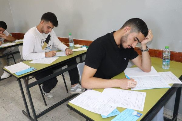 "التربية": امتحان الثانوية العامة سيُعقد في موعده