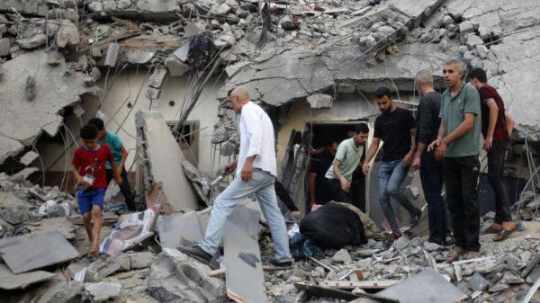 "الصحة" بغزة: 51 شهيداً و104 جرحى وصلوا المستشفيات خلال 24 ساعة