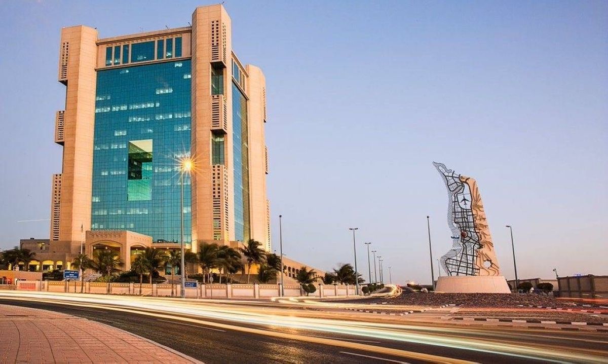 أمانة جدة تُغلق 10 محالّ مخالفة في نطاق الجنوب