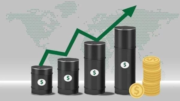 أسعار النفط تسجل أعلى مستوياتها منذ قرابة 6 أشهر