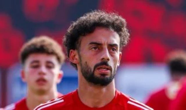 عبد القادر يقترب من الظهور الأول مع الأهلى فى مباراة سيراميكا