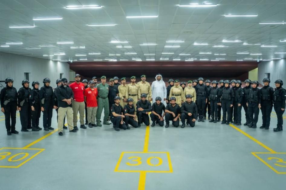 شرطة دبي تختتم دورة «صقور ندّ الشبا التخصصية»