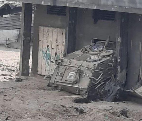 جيش الاحتلال يخصّص 5000 ناقلة جند (روبوتات مفخخة) لتفجير المباني السكنية في غزة