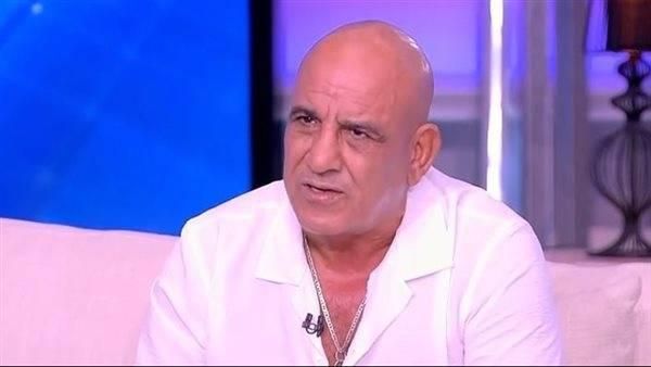 بعد شائعات الوعكة.. محمد لطفي يوضح سر رحيله المفاجئ عن مهرجان بورسعيد