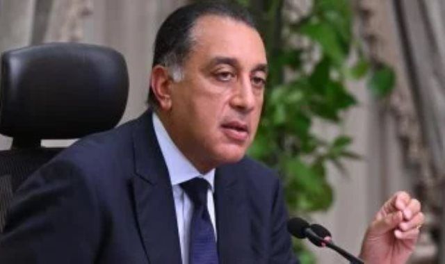 رئيس الوزراء: لدينا خطط للتعامل مع حالة الضغط على الفلسطينيين باتجاه حدود مصر